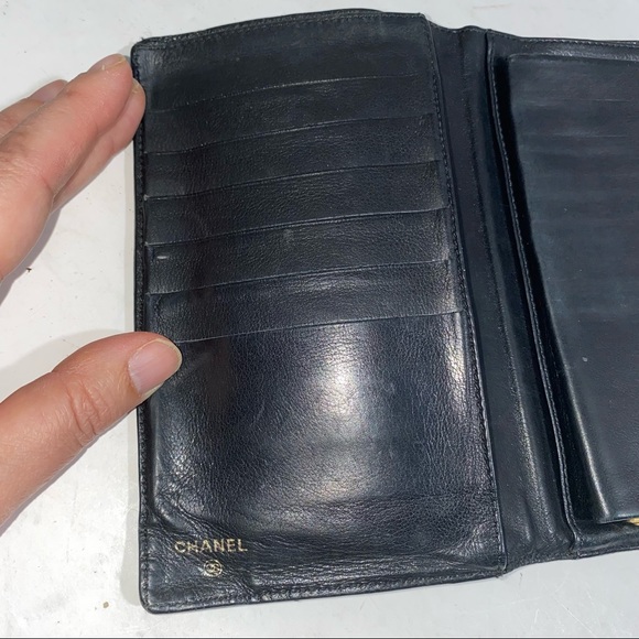 Chanel Black Pebbled Leather Long Bifold Wallet - Picture 9 of 12